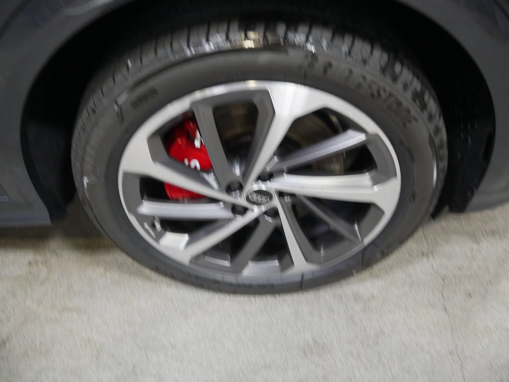 New 2026 Audi SQ5 Premium Plus AWD/4WD image 12