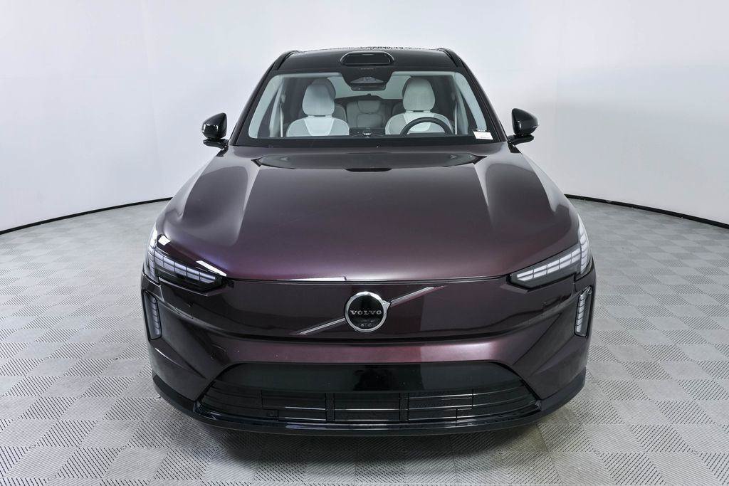 Certified 2025 Volvo EX90 Ultra AWD/4WD image 38