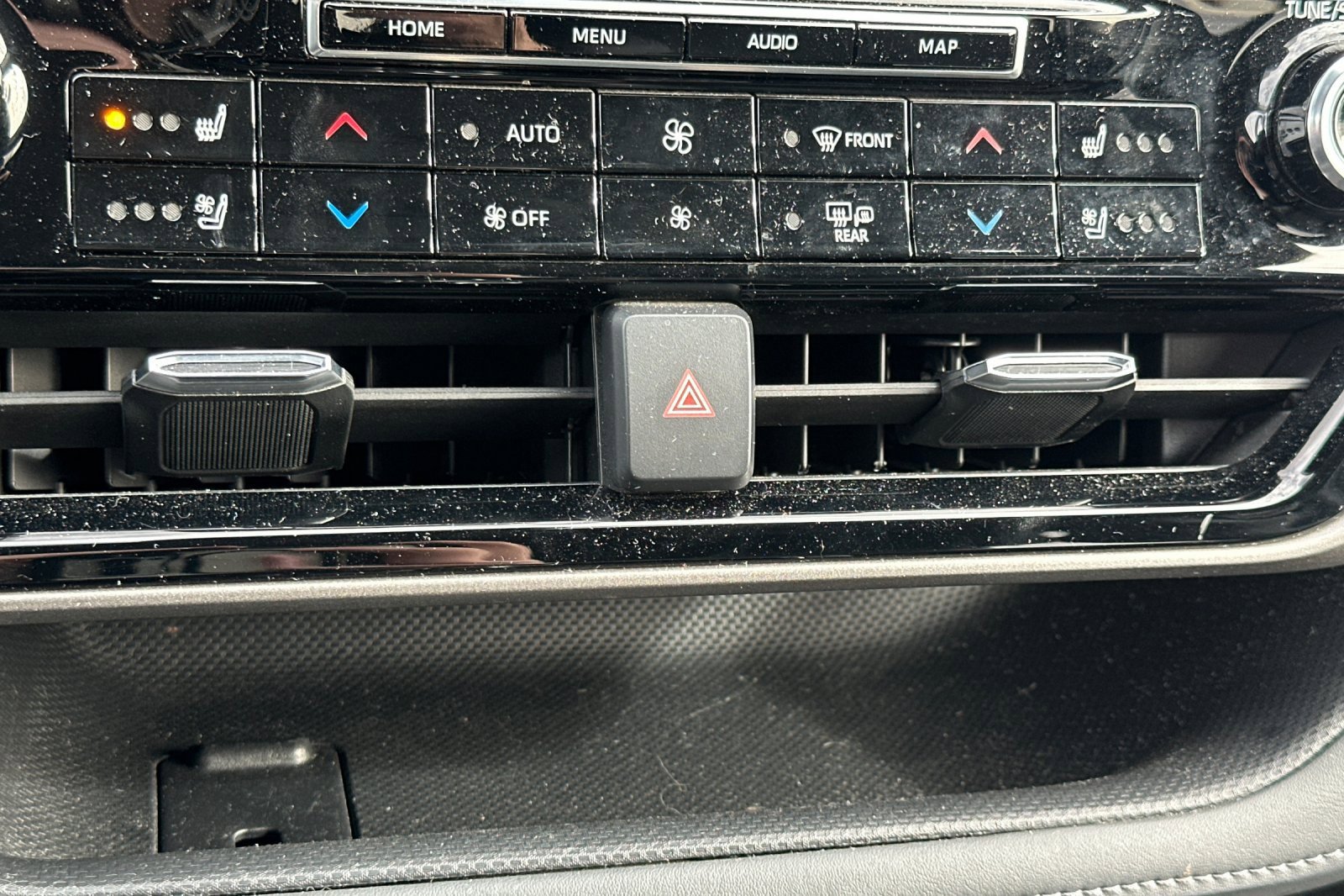 Used 2022 Toyota Highlander Limited image 31