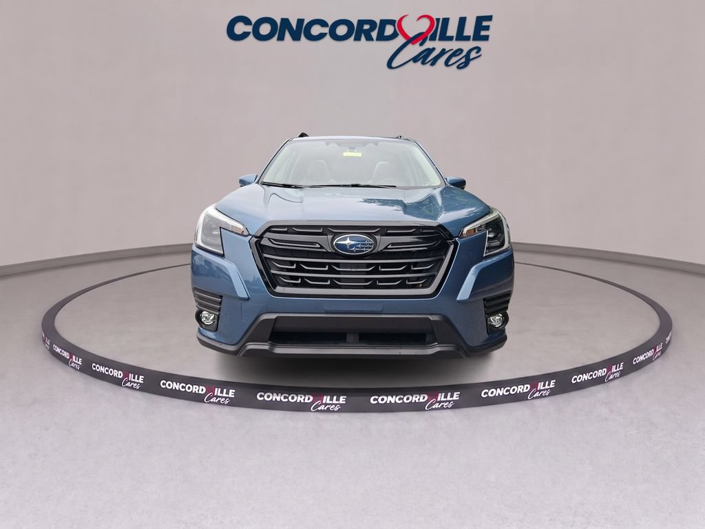 Certified 2024 Subaru Forester Limited AWD/4WD image 3