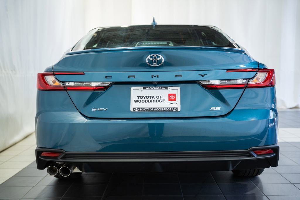 New 2026 Toyota Camry SE FWD image 5