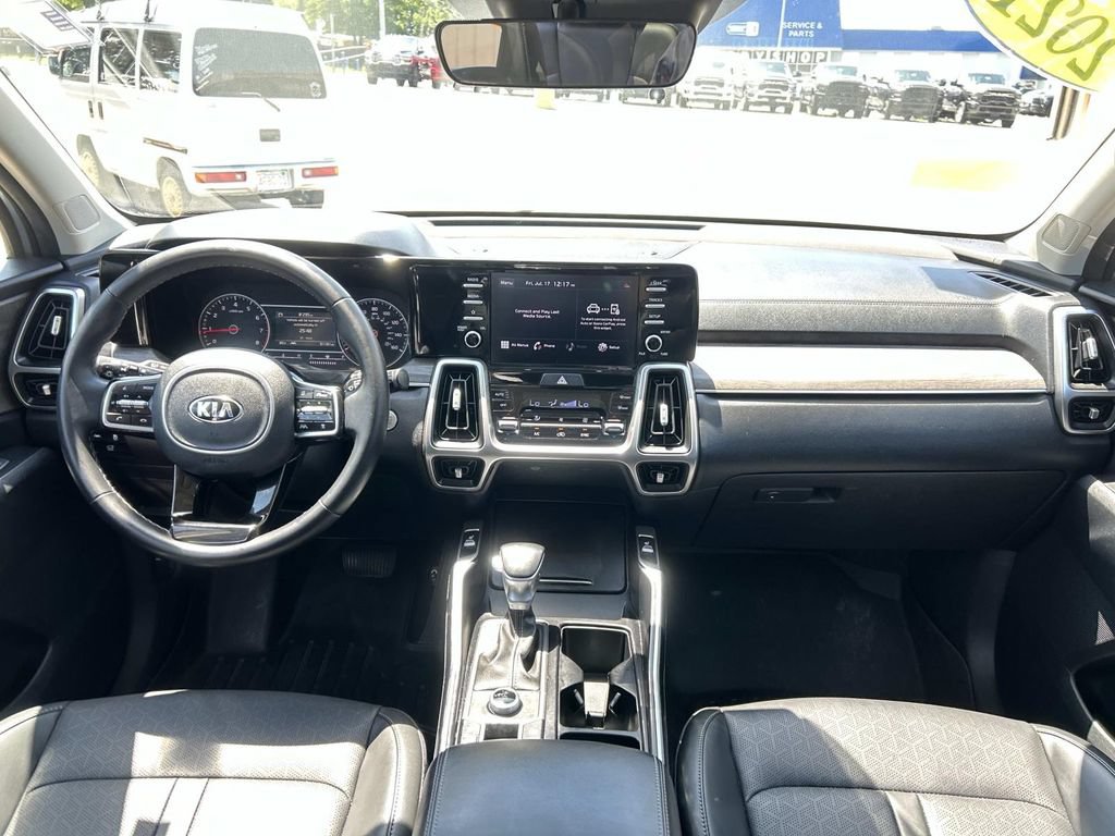 Used 2021 Kia Sorento EX w/ Panoramic Sunroof Package AWD/4WD image 21