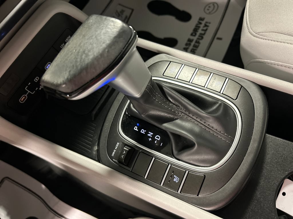 Used 2026 Hyundai Kona SEL Sport FWD image 18