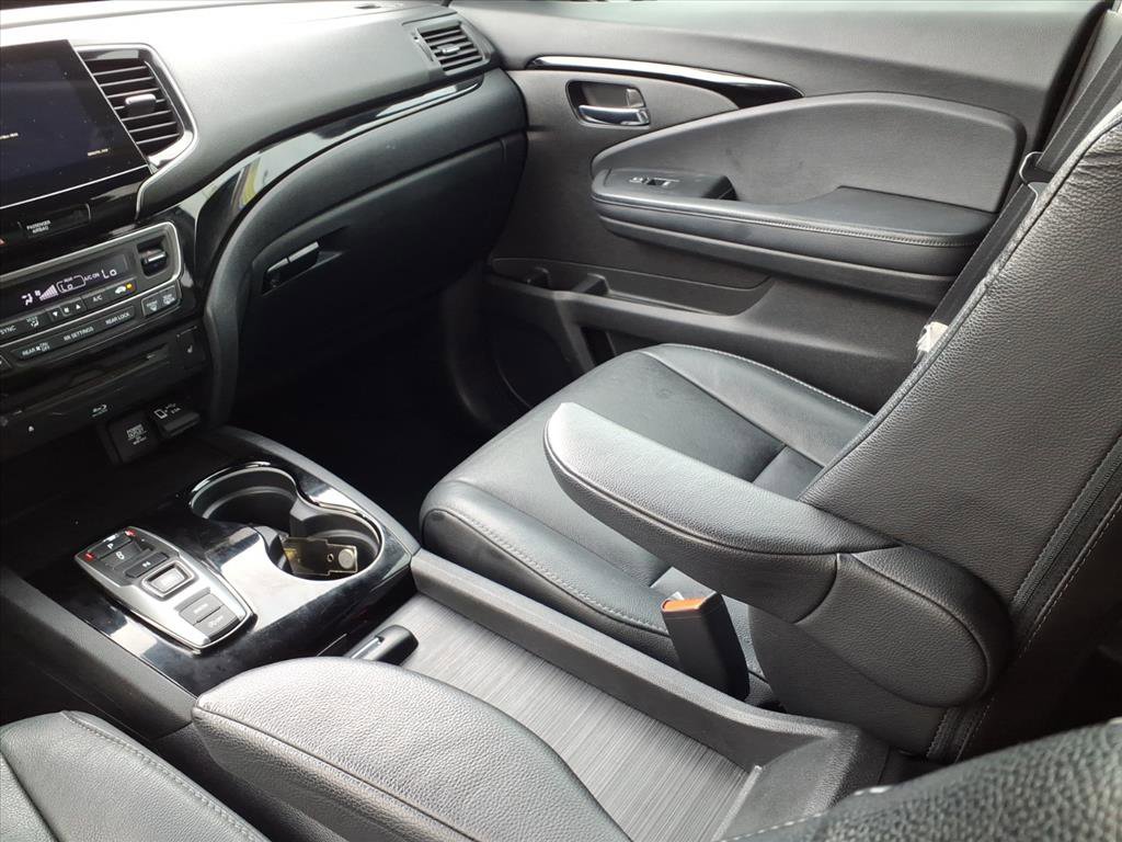 Used 2021 Honda Pilot Touring image 19