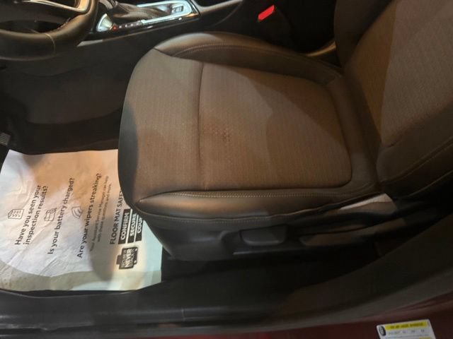 Used 2024 Buick Encore GX Preferred FWD image 13