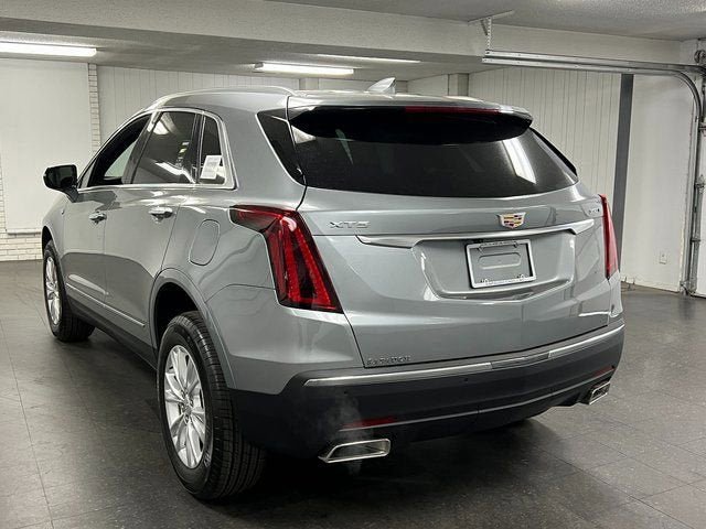 New 2025 Cadillac XT5 Luxury FWD image 3