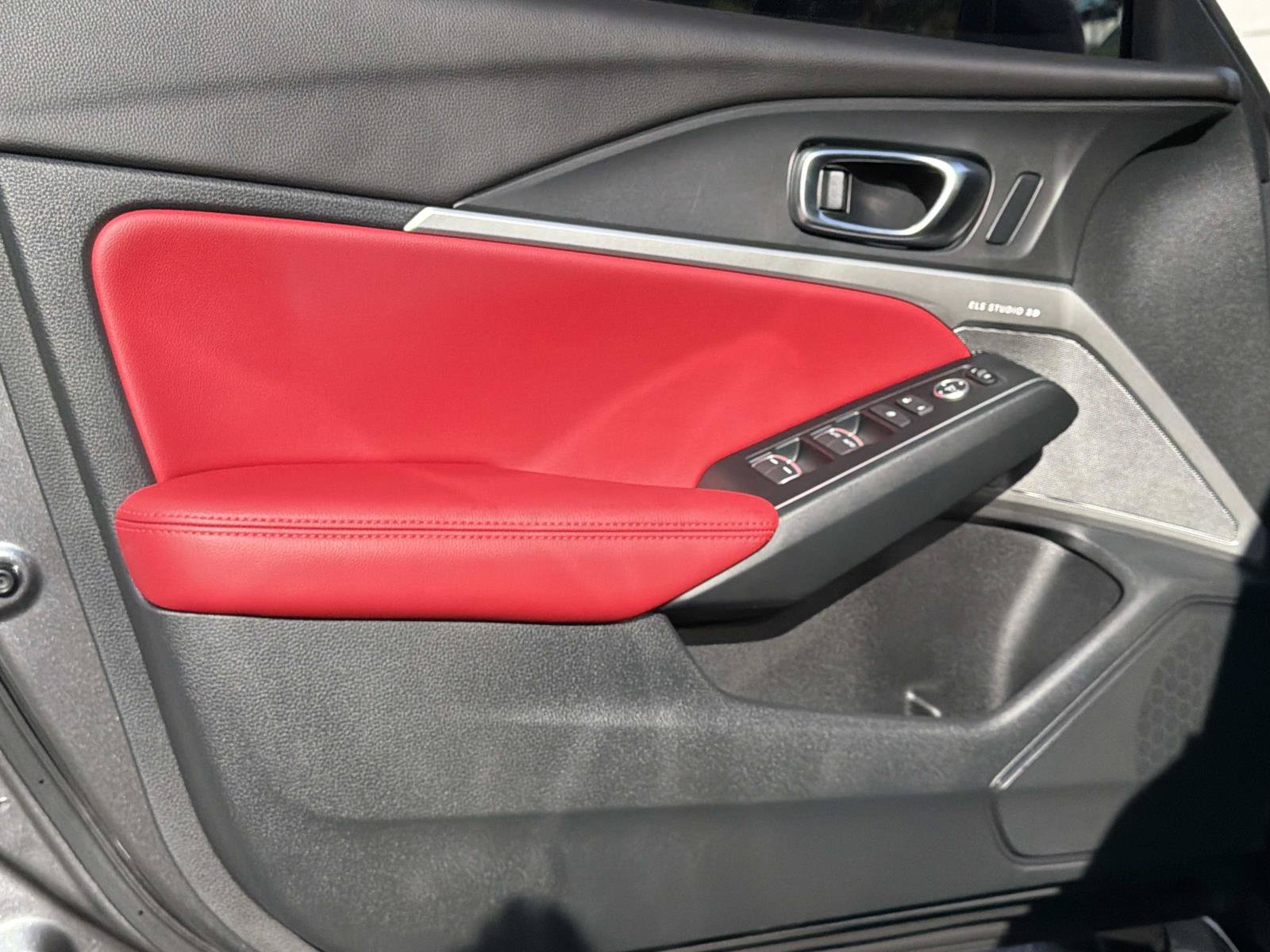 Used 2025 Acura Integra Type S FWD image 14