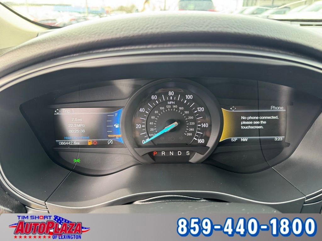 Used 2018 Ford Fusion SE w/ Fusion SE Technology Package image 18