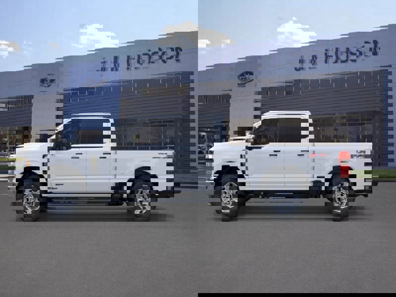 New 2026 Ford F350 XLT image 3