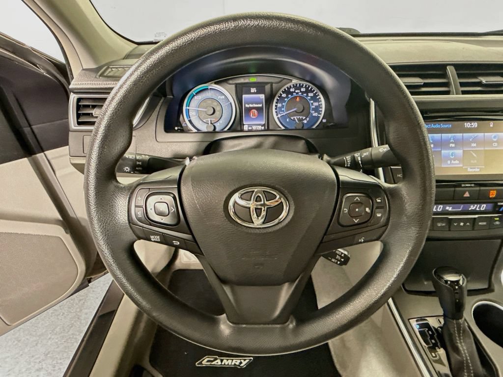 Certified 2017 Toyota Camry LE FWD image 12