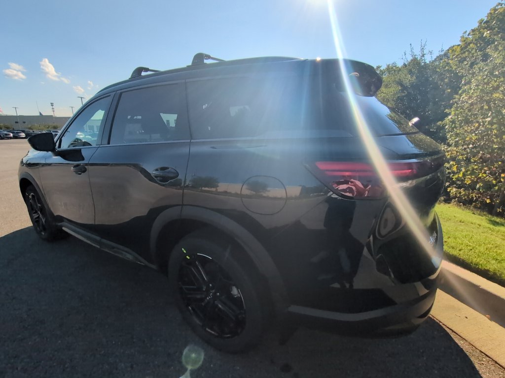 New 2027 INFINITI QX60 Sport w/ Dark Cargo Package AWD/4WD image 6