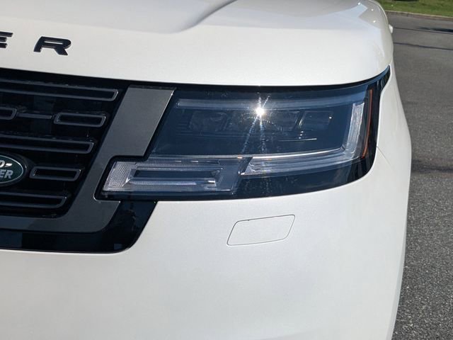 Used 2025 Land Rover Range Rover Autobiography image 9