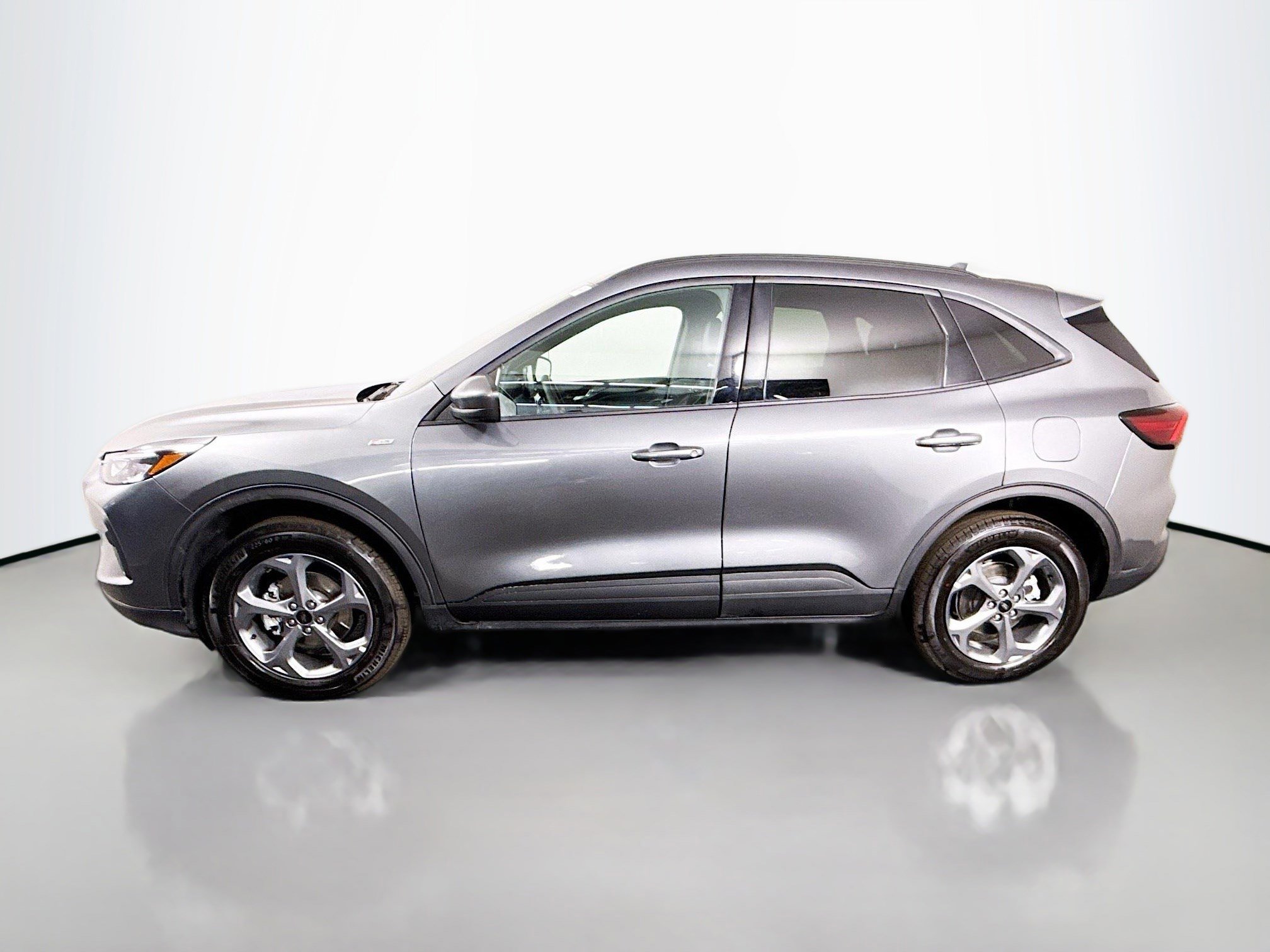 Used 2026 Ford Escape ST-Line image 6