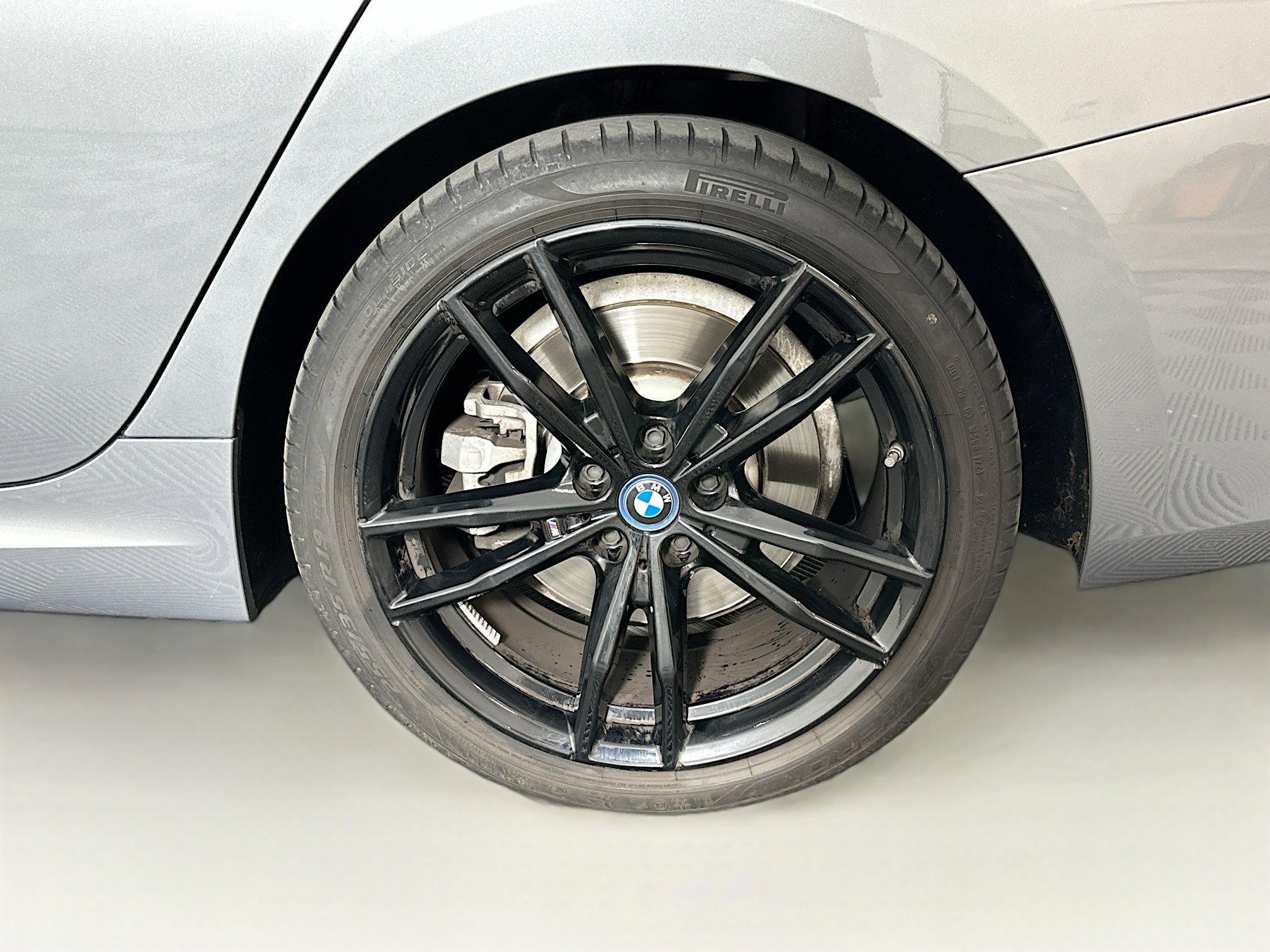 Used 2023 BMW 330e w/ M Sport Package image 11