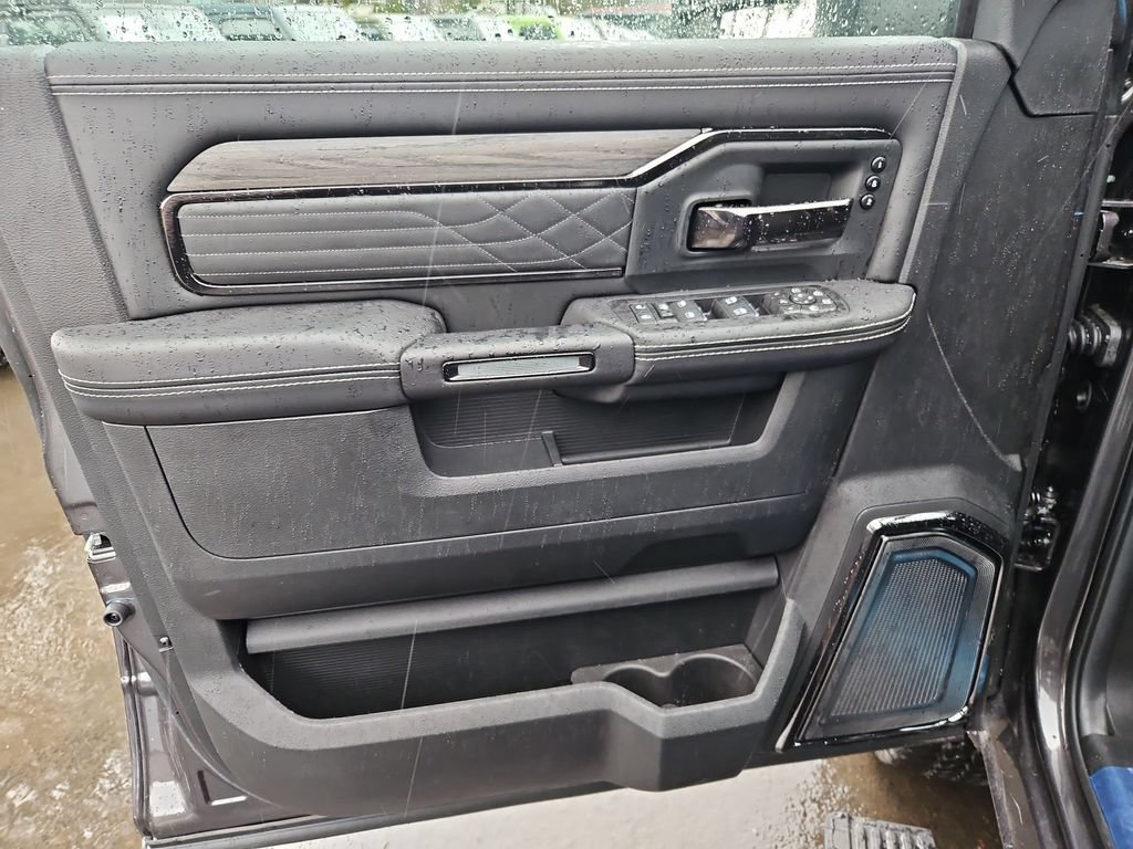 New 2026 RAM 2500 Limited AWD/4WD image 11