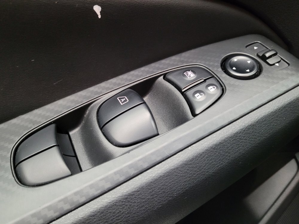 Used 2024 Nissan Altima 2.5 SV image 27