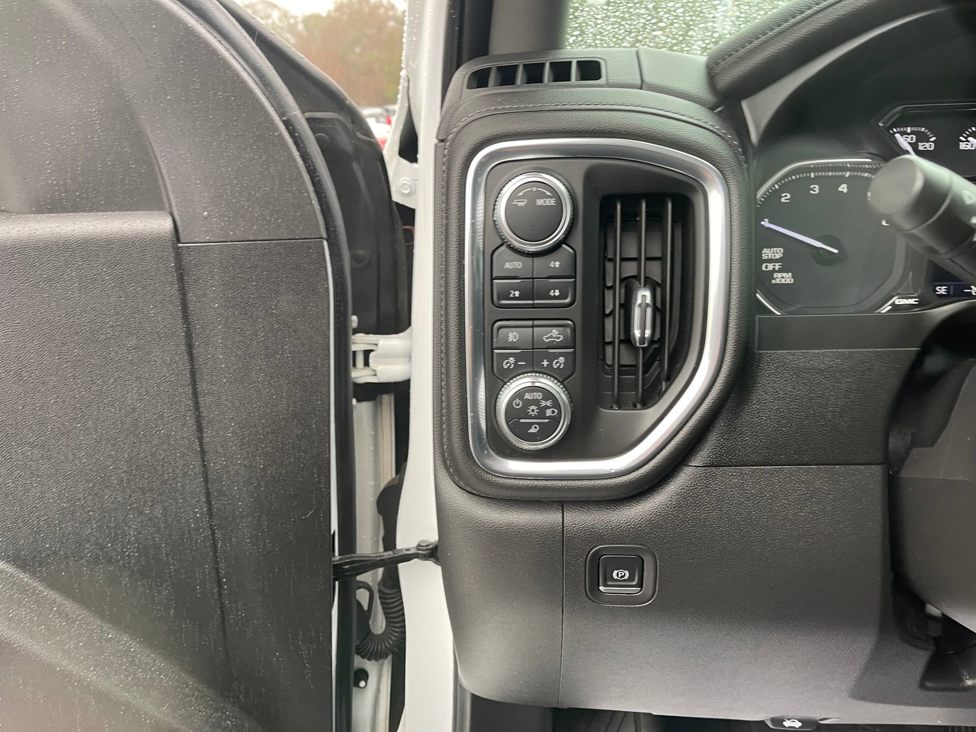 Used 2021 GMC Sierra 1500 SLT w/ SLT Premium Package image 15