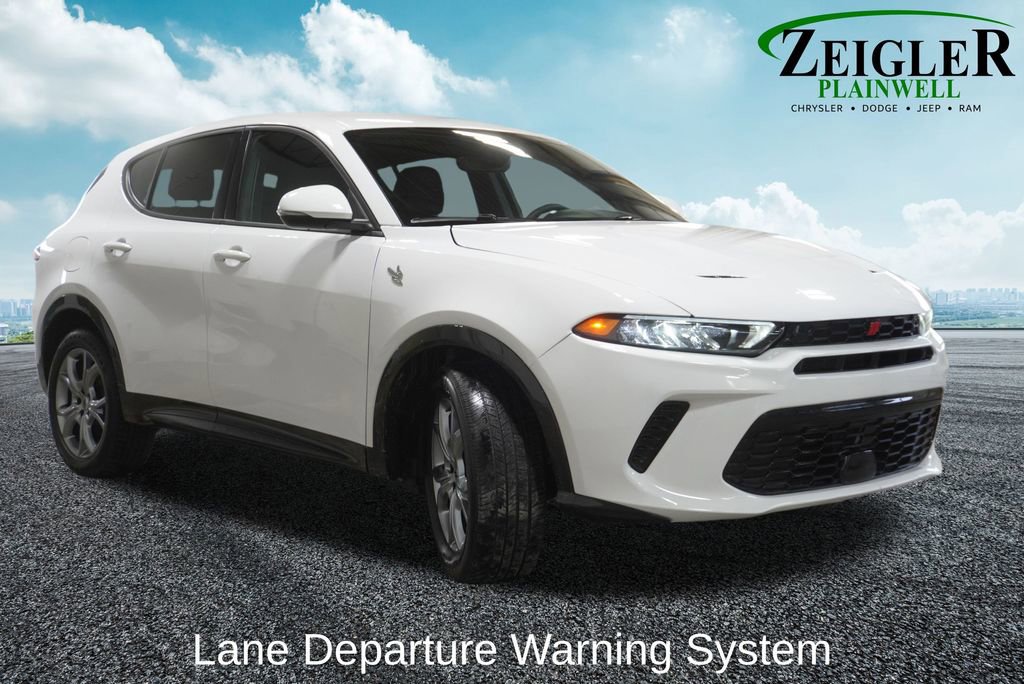 Used 2024 Dodge Hornet R/T image 4