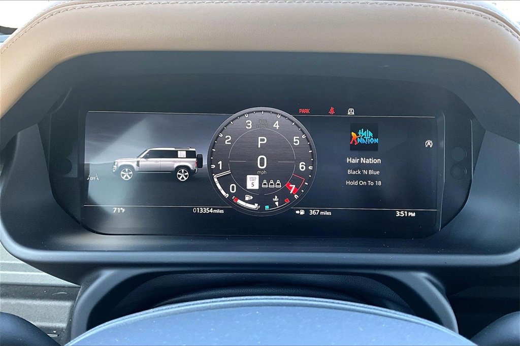 Certified 2025 Land Rover Defender 110 S image 22