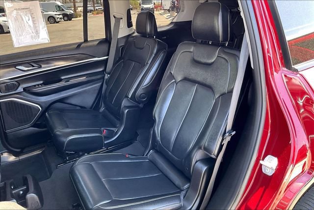 Used 2021 Jeep Grand Cherokee L Limited AWD/4WD image 25