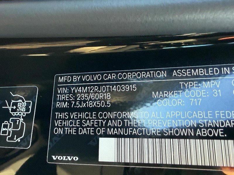 New 2026 Volvo XC60 B5 Core w/ Climate Package AWD/4WD image 16