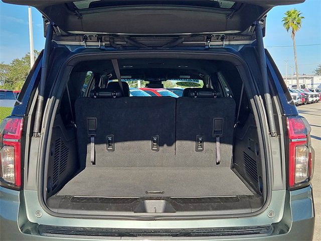 Used 2024 Chevrolet Suburban LT image 7