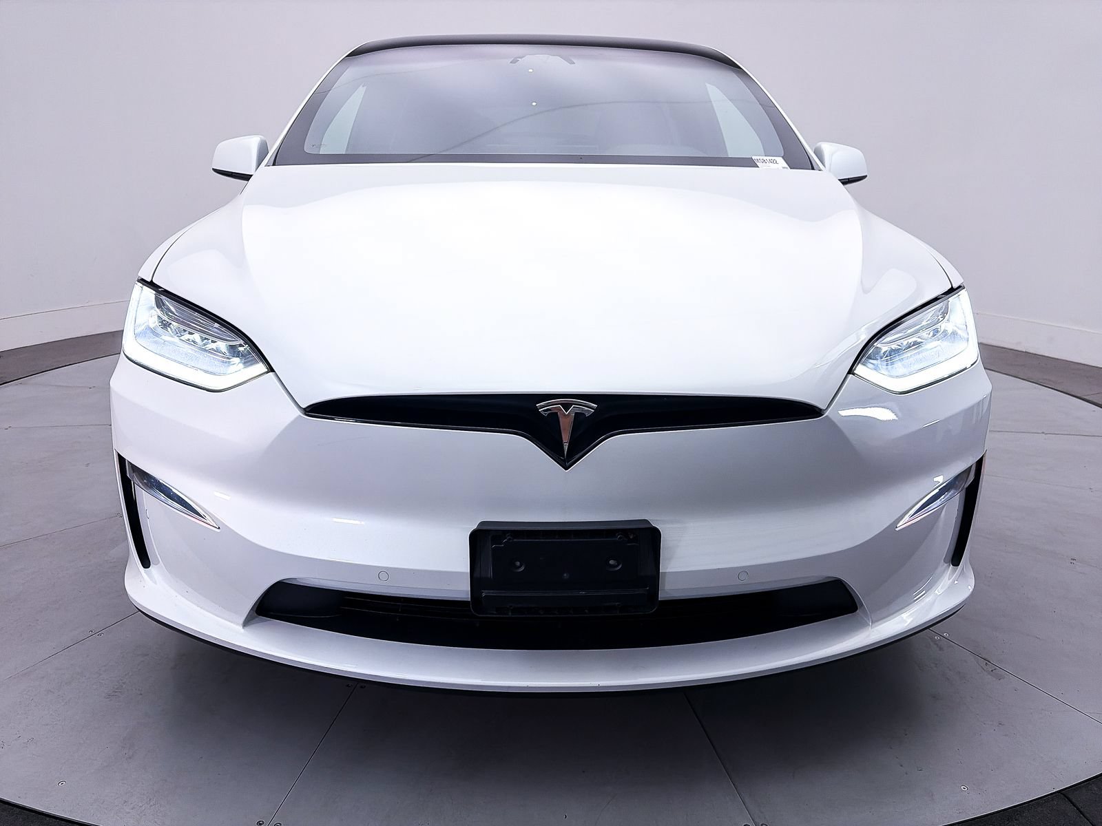 Used 2022 Tesla Model X Plaid AWD/4WD image 11