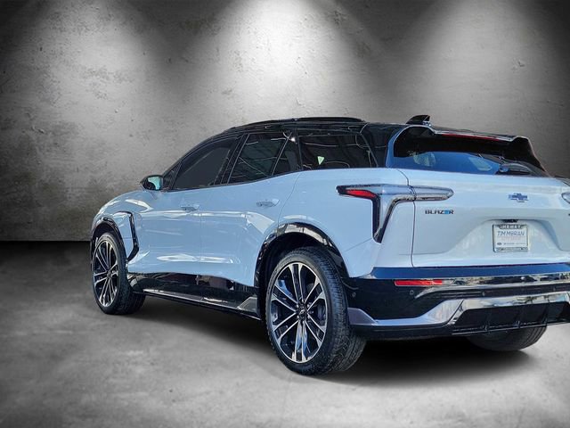 New 2026 Chevrolet Blazer EV SS image 4