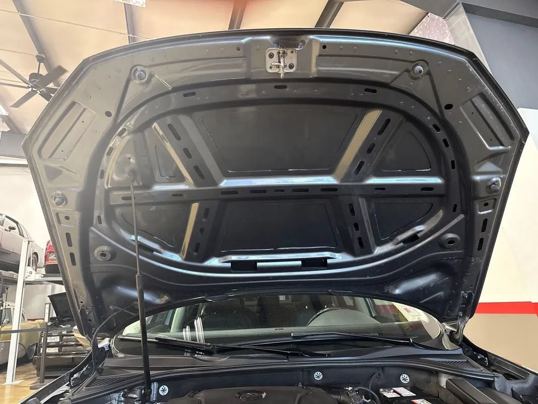 Used 2018 Volkswagen Passat 2.0T SE FWD image 65