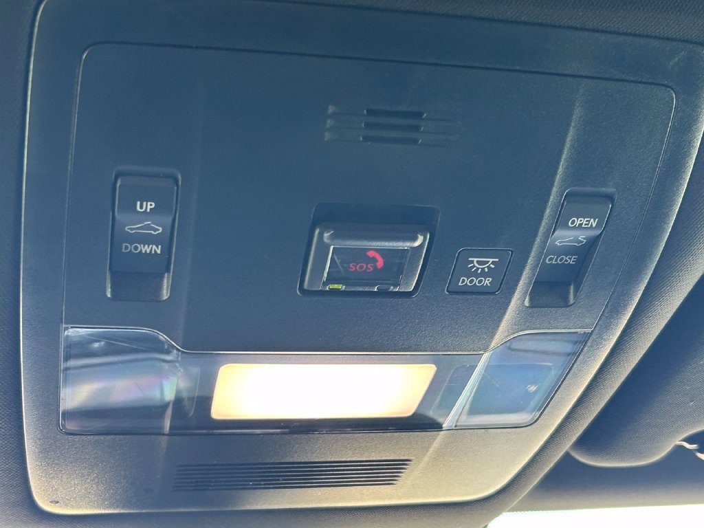 Used 2021 Lexus UX 200 w/ Premium Package FWD image 18