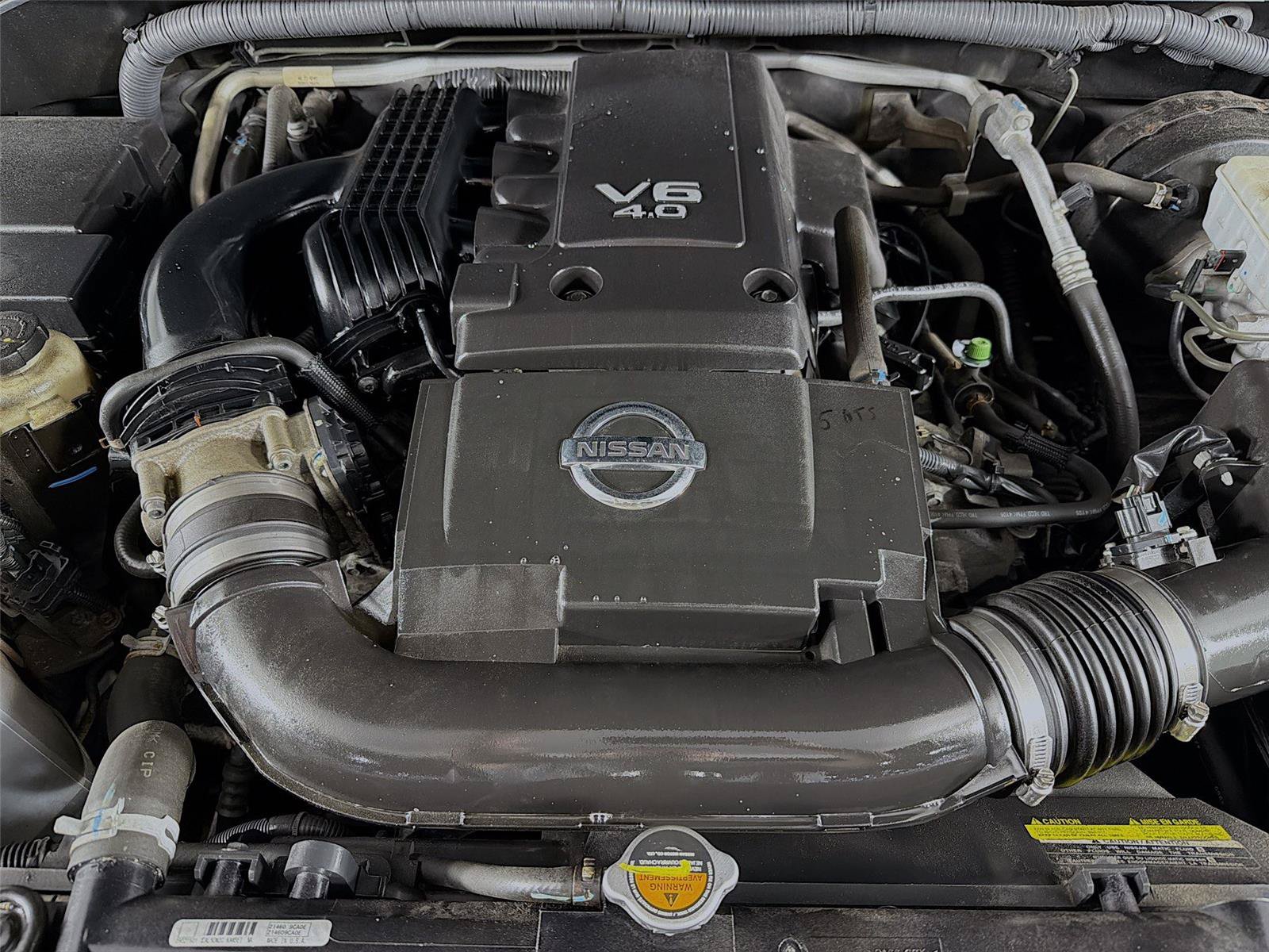 Used 2015 Nissan Frontier SV AWD/4WD image 29