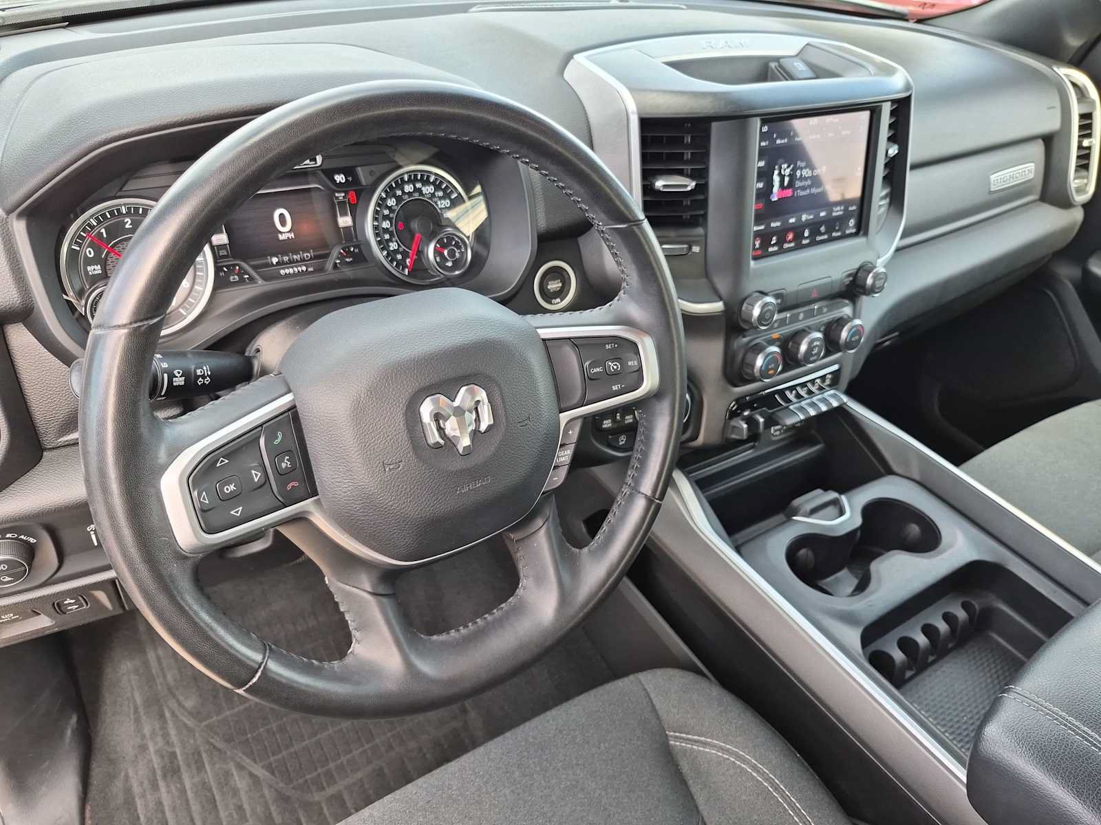 Used 2021 RAM 1500 Big Horn AWD/4WD image 2