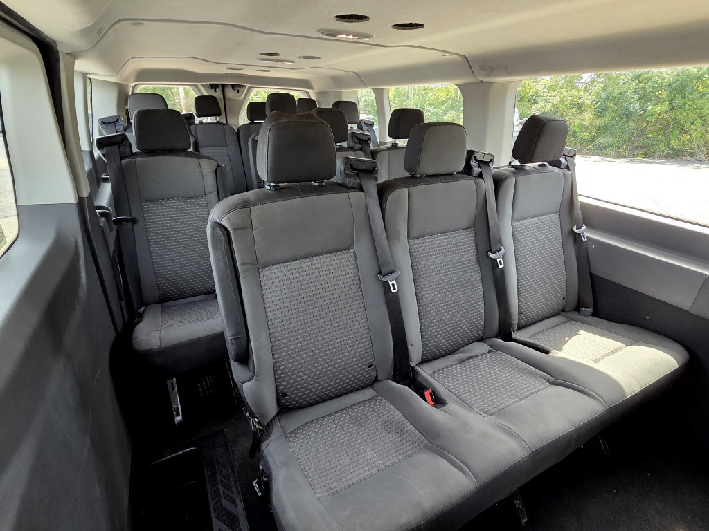 Used 2024 Ford Transit 350 XLT RWD image 10