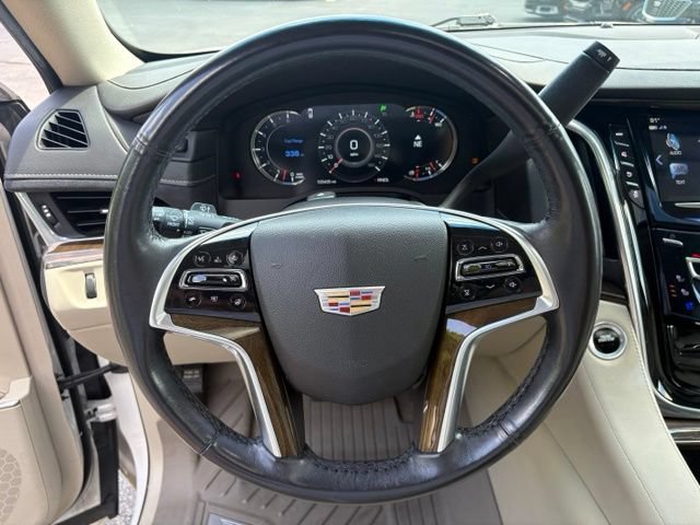 Used 2019 Cadillac Escalade Luxury AWD/4WD image 37