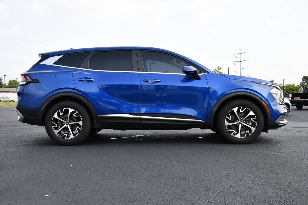 Used 2023 Kia Sportage EX FWD image 8