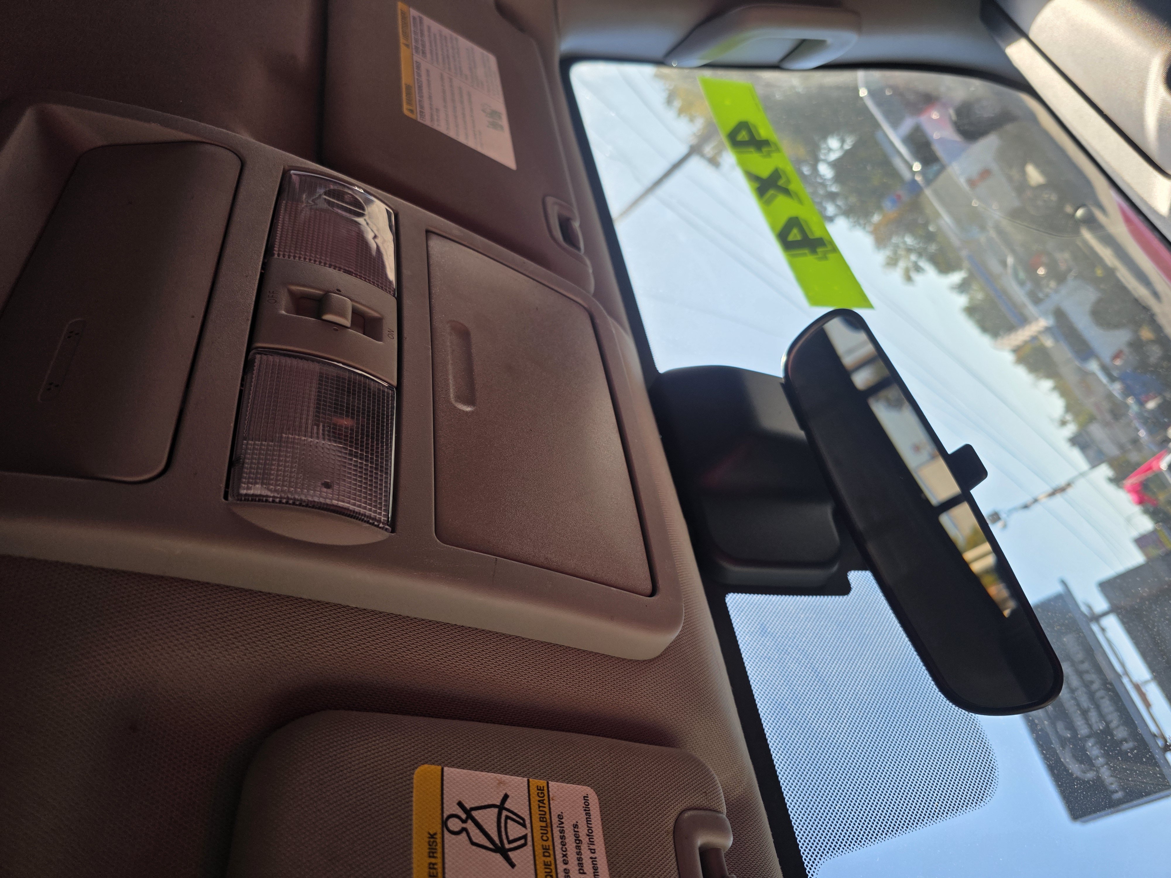 Used 2022 Nissan Frontier SV AWD/4WD image 19