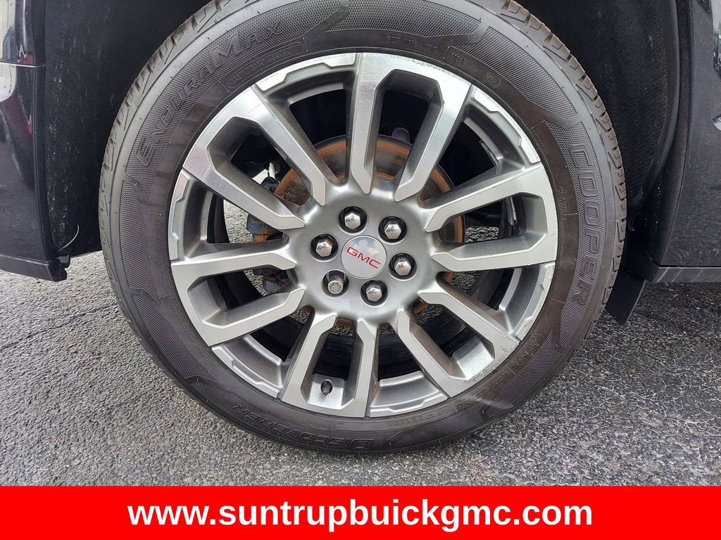 Used 2021 GMC Acadia Denali w/ Denali Ultimate Package image 13