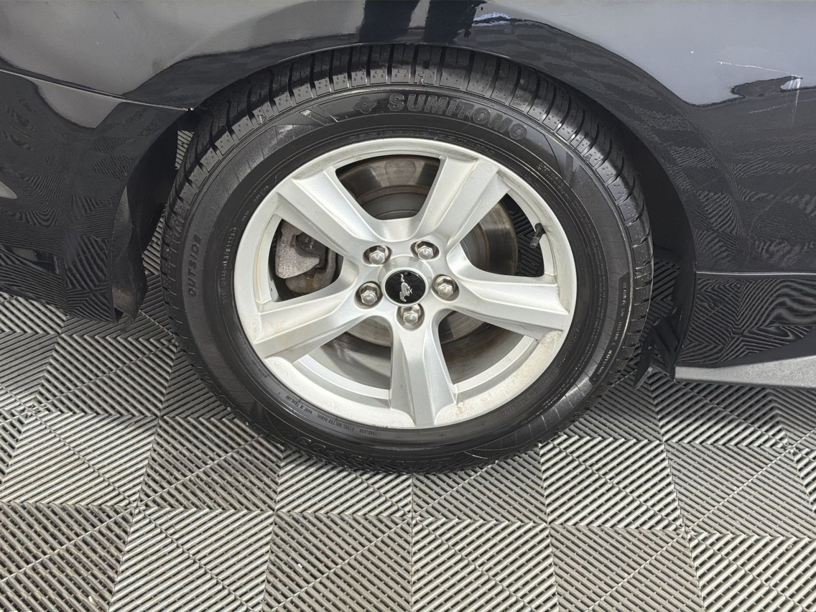 Used 2016 Ford Mustang Convertible RWD image 12