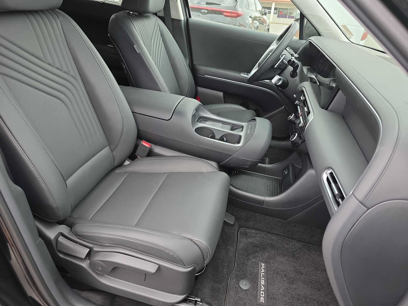Certified 2026 Hyundai Palisade SEL FWD image 65