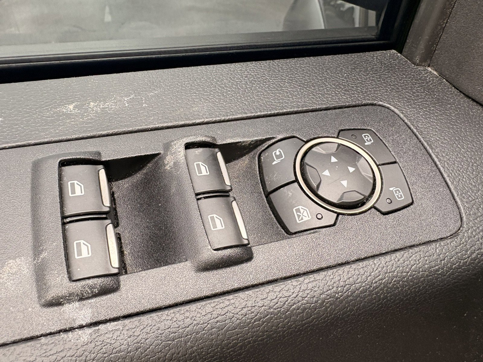 Used 2018 Ford F150 Raptor w/ Equipment Group 802A Luxury image 13