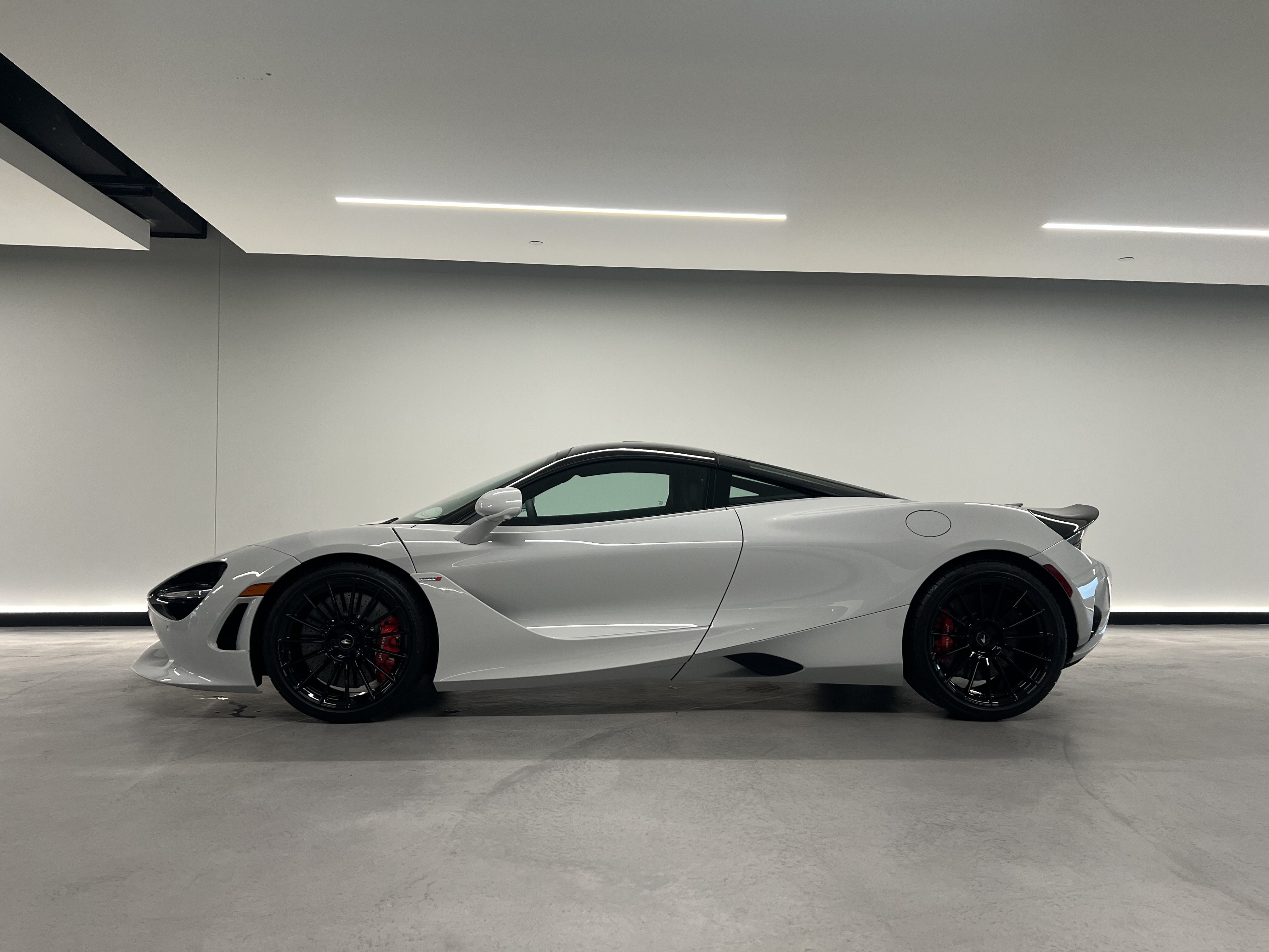 New 2027 McLaren 750S