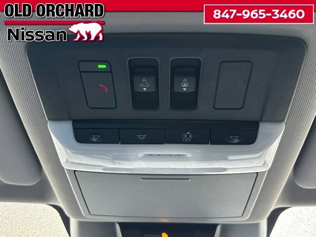 Used 2024 Nissan Rogue Platinum w/ Platinum Premium Package image 16