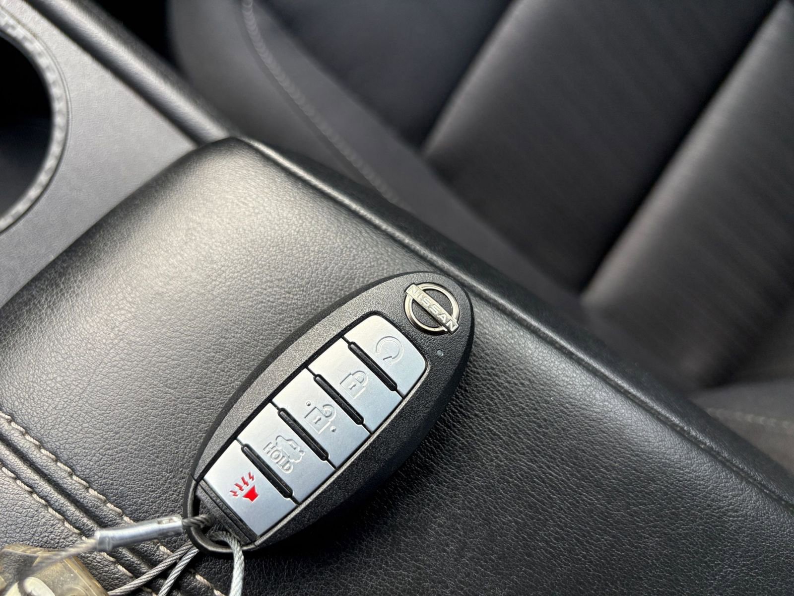 Used 2025 Nissan Altima 2.5 SV image 25