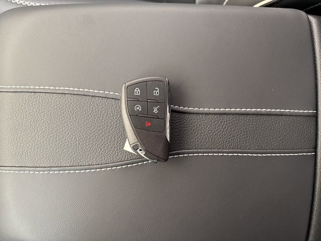 New 2026 GMC Acadia Denali w/ Super Cruise Package image 38