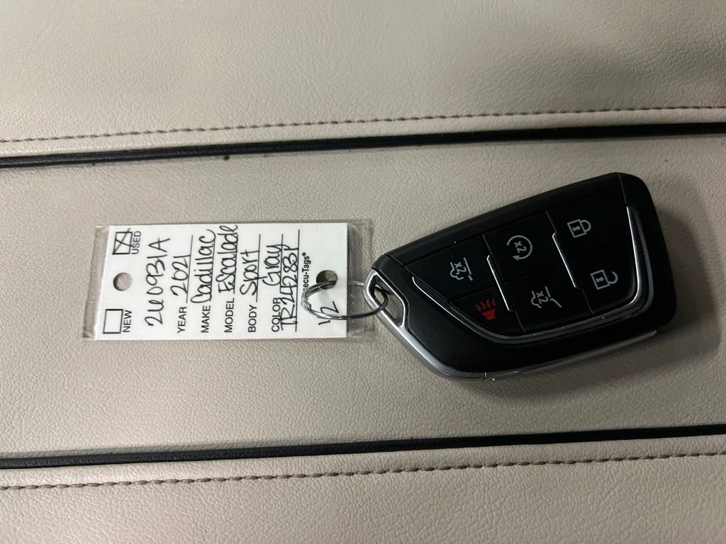 Certified 2021 Cadillac Escalade Sport w/ Driver Assist Tech Package image 30