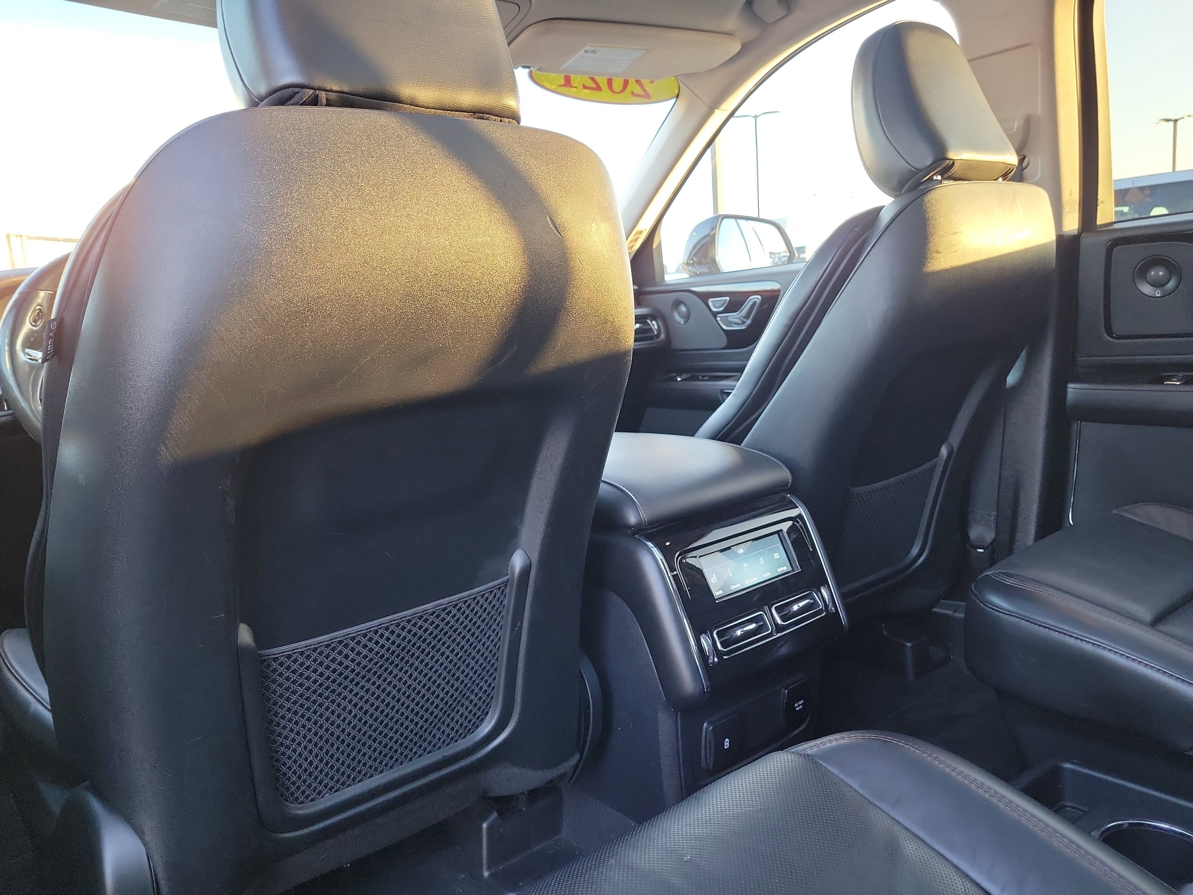 Used 2021 Lincoln Aviator Reserve w/ Equipment Group 201A image 12