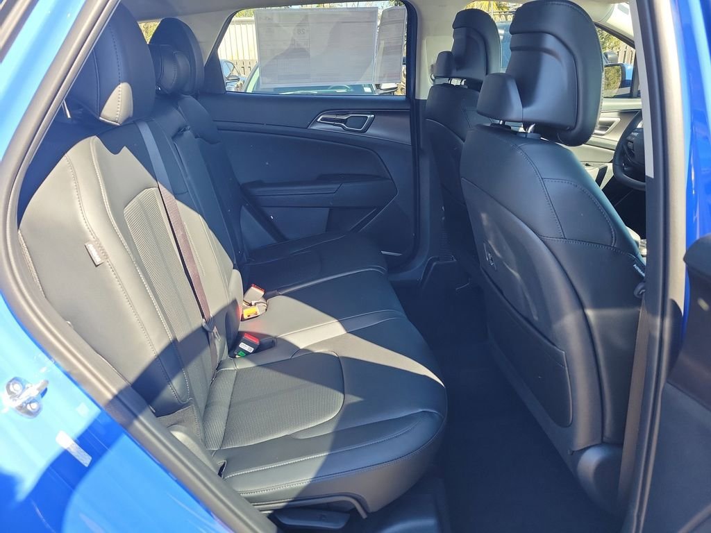 New 2026 Kia Sportage EX FWD image 12