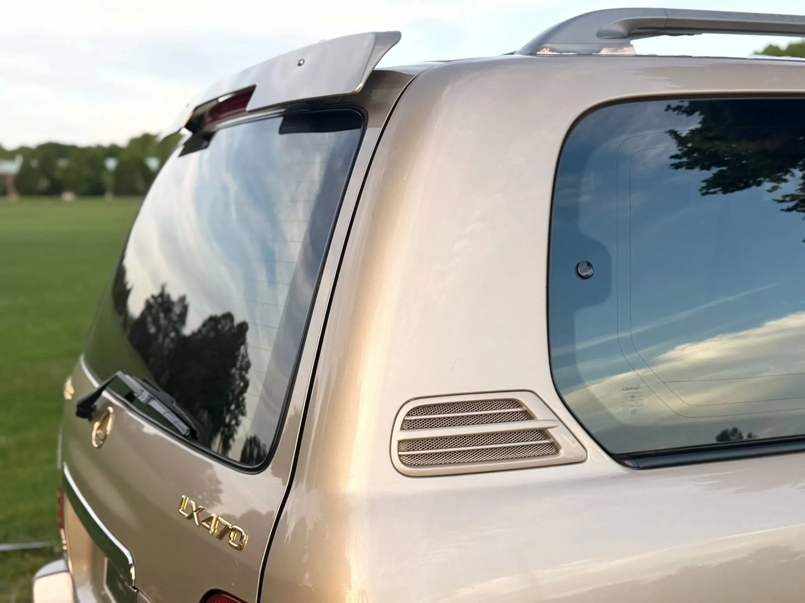 Used 2001 Lexus LX 470 4WD image 29