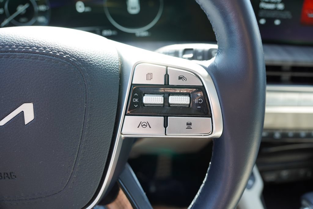 Used 2023 Kia Telluride SX Prestige AWD/4WD image 37
