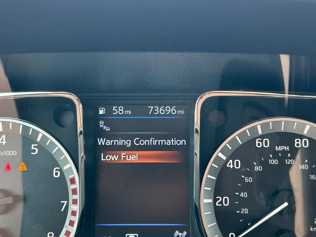 Used 2019 Nissan Titan SV w/ SV Convenience Package AWD/4WD image 36